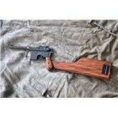 Replika pistole Mauser C96 včetně pažby s pouzdrem